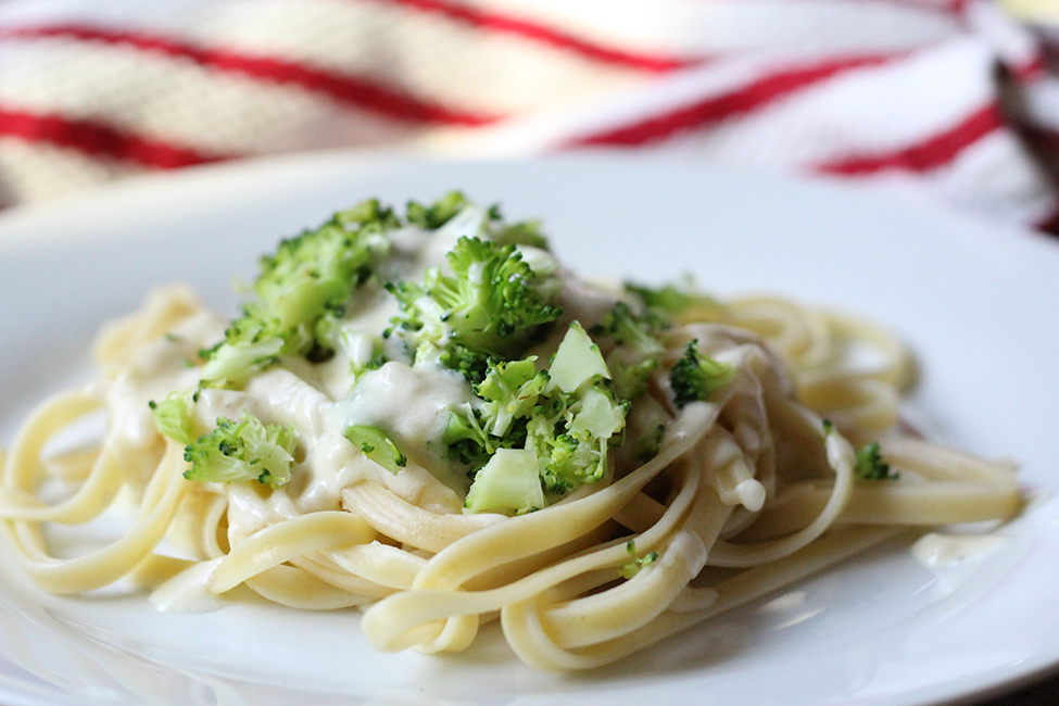 Fettuccini Alfredo with broccoli