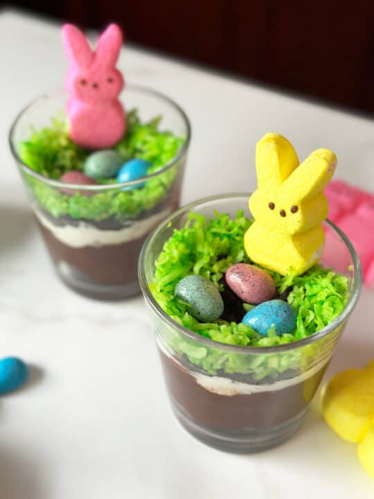 Easter Bunny Dirt Cups - Eat. Drink. Love.