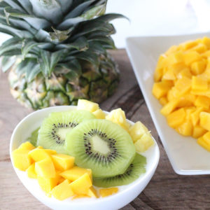 Aloe Vera Yogurt & Fruit Bar fruitbowl