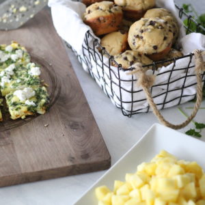 Hosting a Brunch & Paint Event Brunch & Paint Event