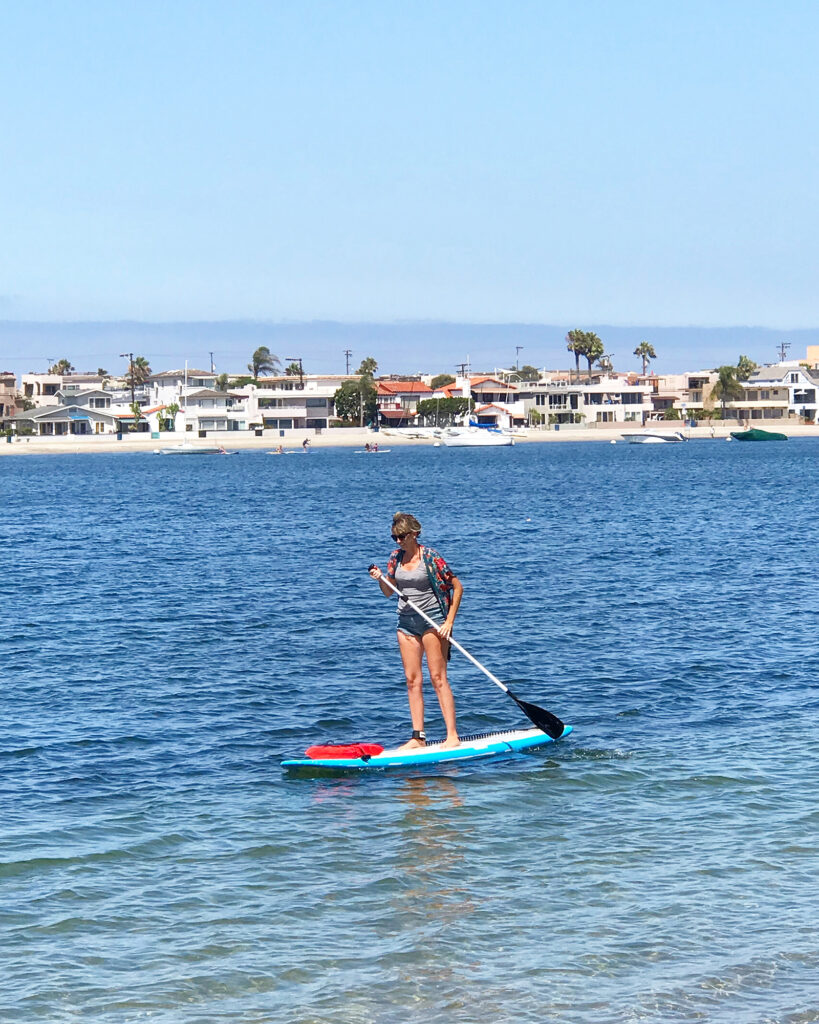 Paddle board at the Bahia