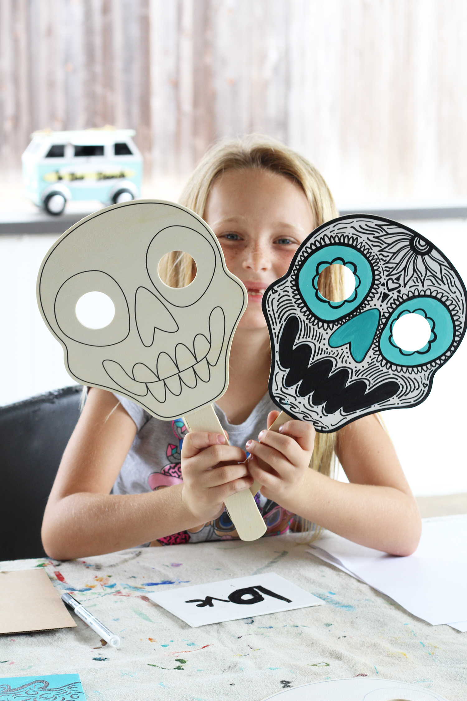 Make these! DIY Dia De Los Muertos Skull Masks