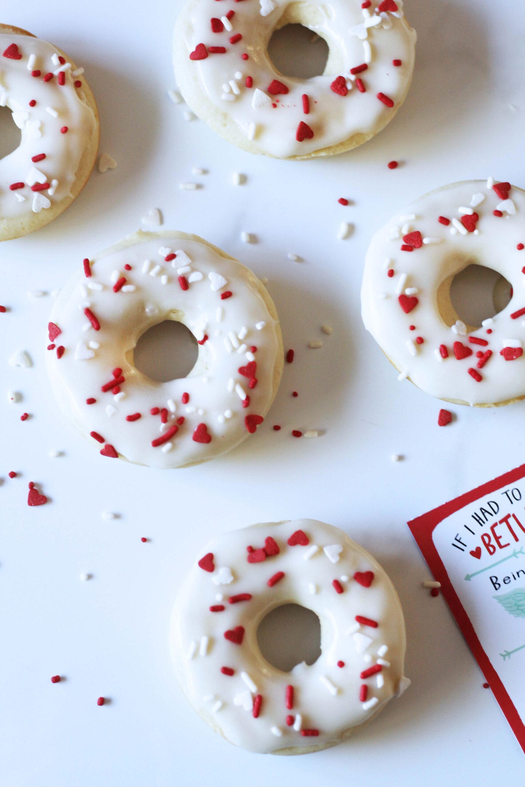 valentines baked donuts