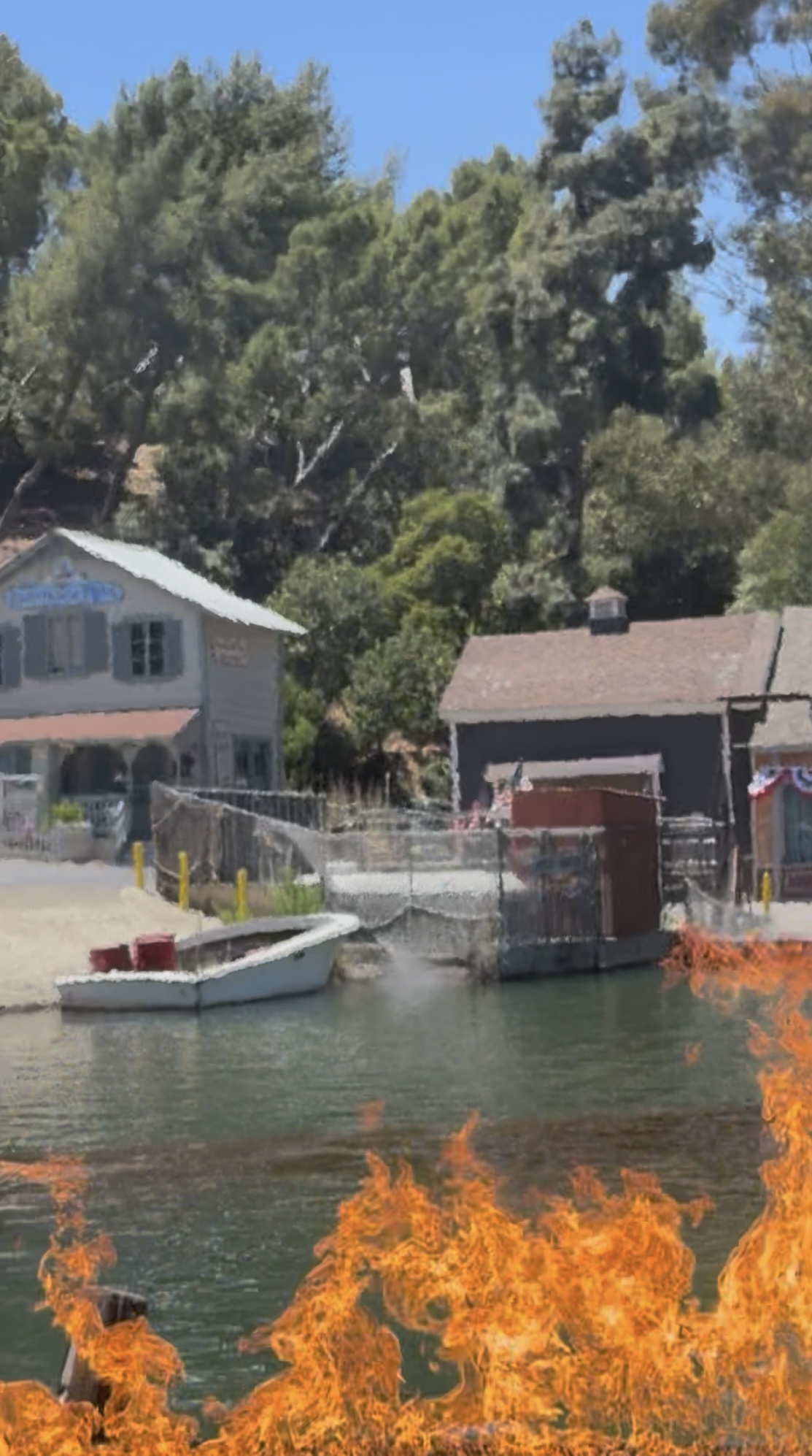 Studio Tour Fire