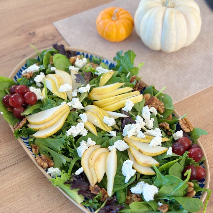 make a fall harvest salad