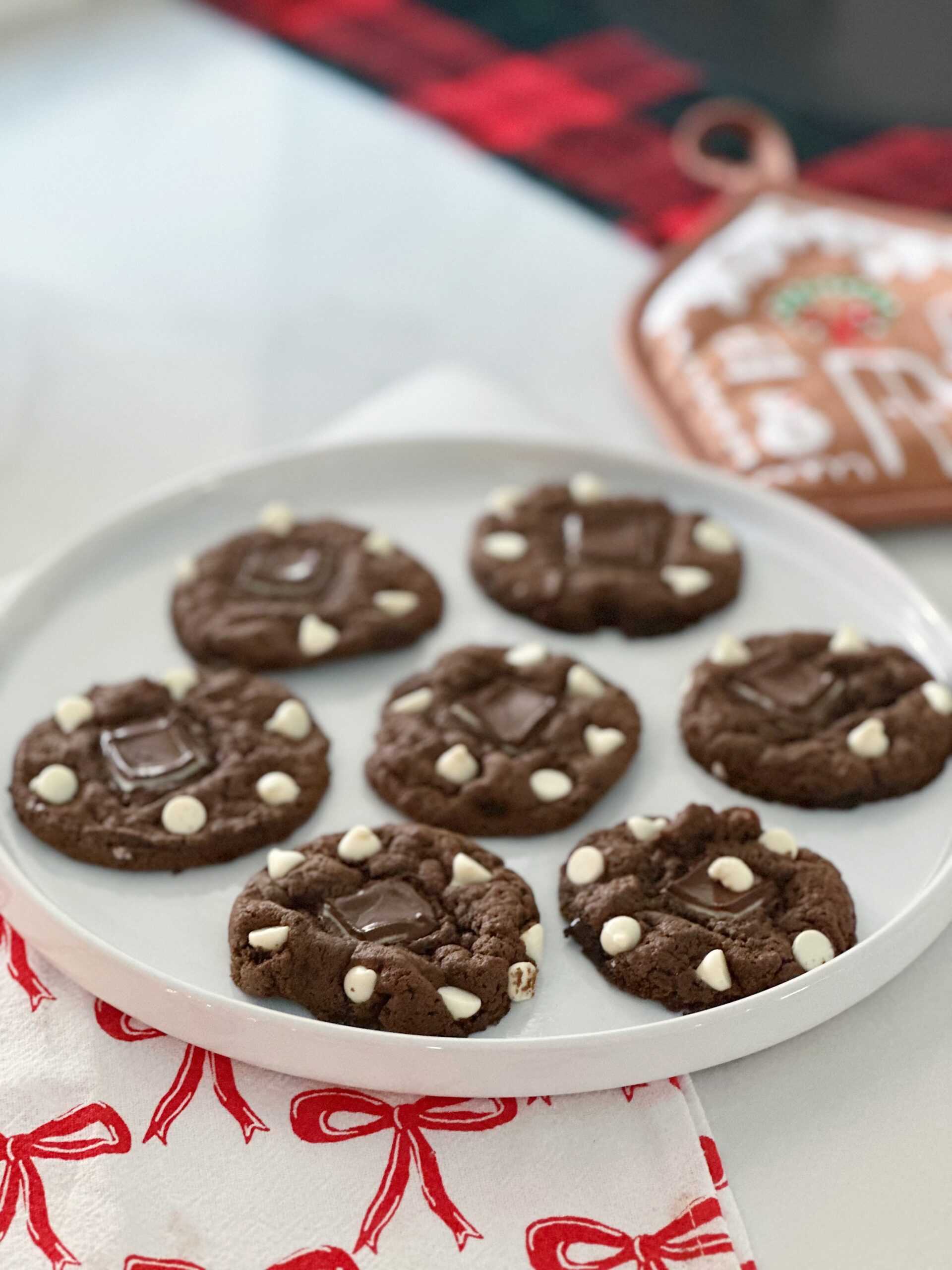 the best double chocolate cookies