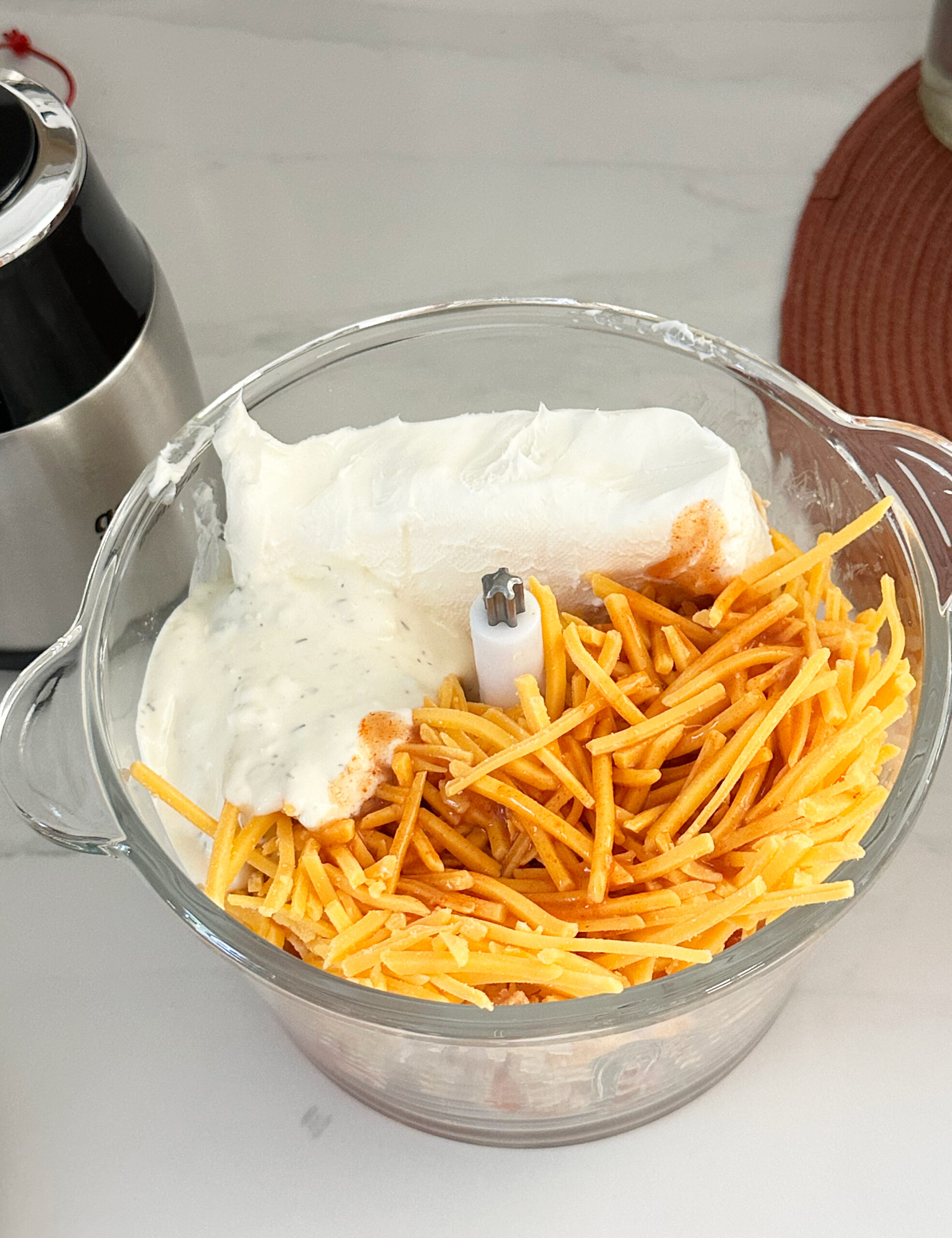 make the buffalo chicken dip