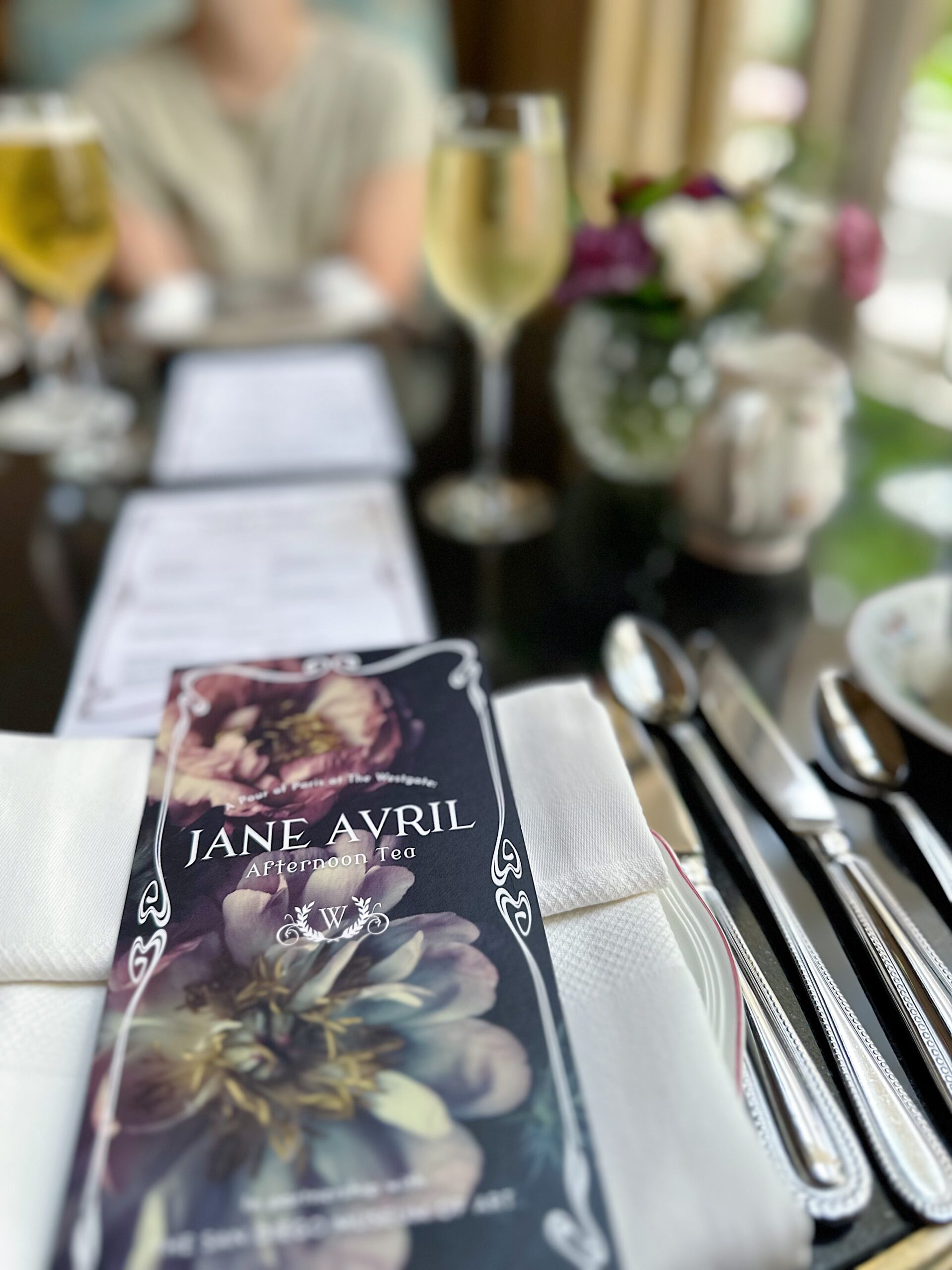 Jane Avril Tea