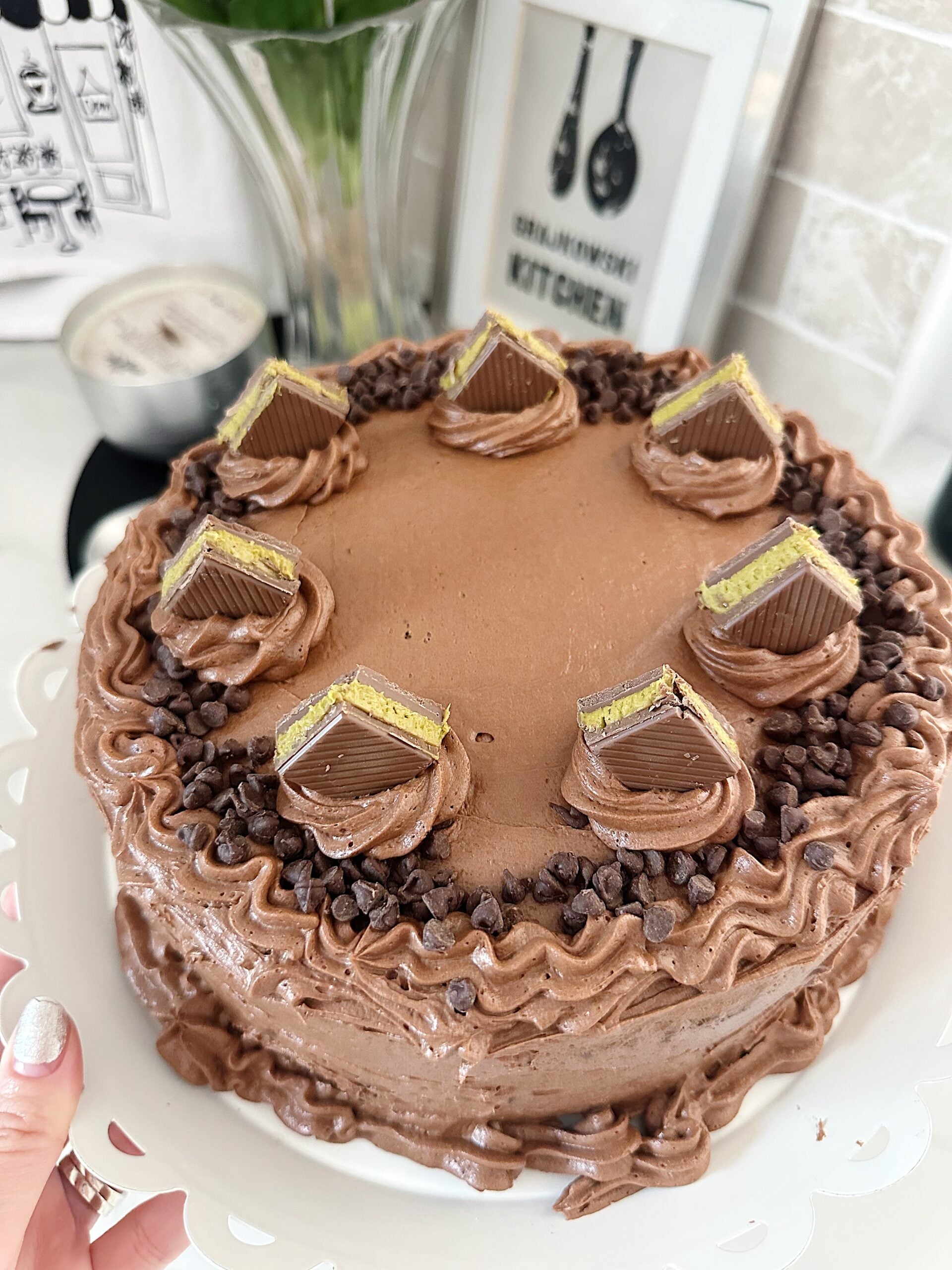 how to make chocolate buttercream frosting